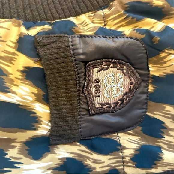 Elegance Paris  vintage animal print vest in great shape - Picture 3 of 5